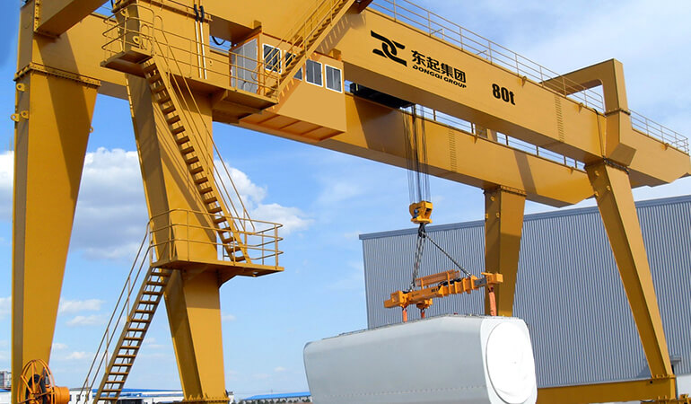 80噸歐式雙梁門式起重機(jī)
